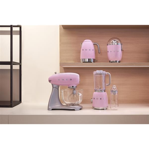 bouilloire SMEG 1,7L couleur rose style années 50 référence klf04 cuisine